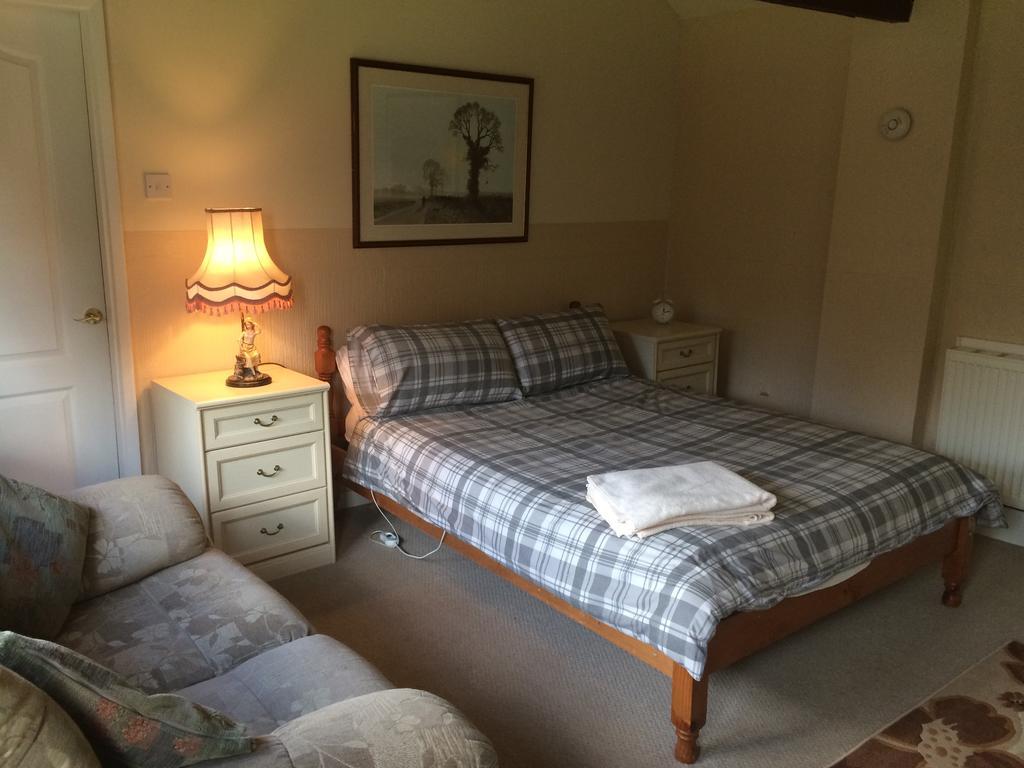 Rolandscroft Guest House Pontefract Esterno foto