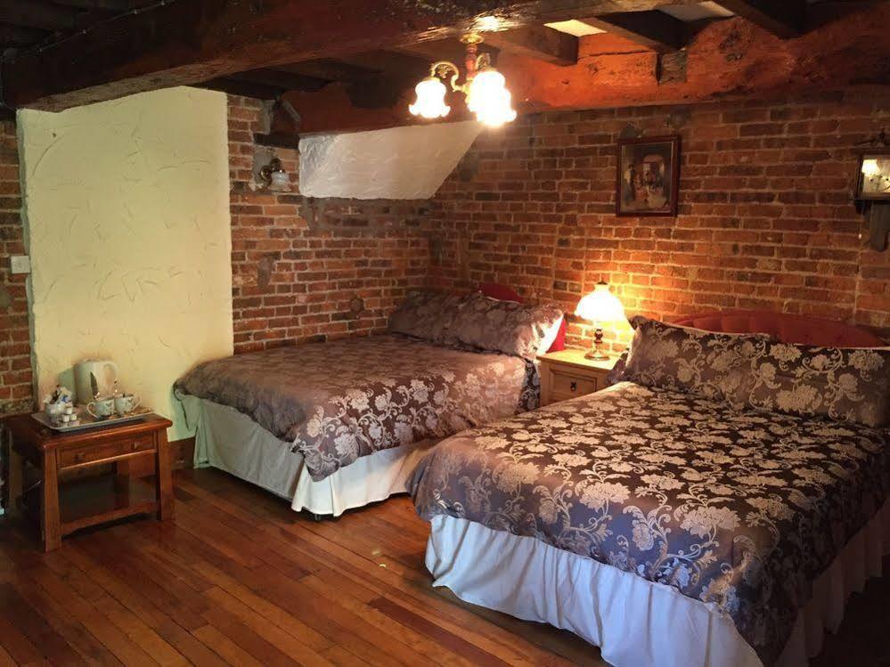 Rolandscroft Guest House Pontefract Esterno foto