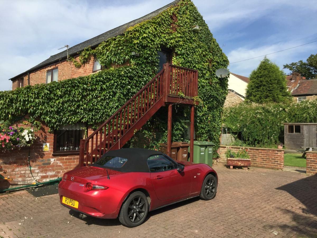 Rolandscroft Guest House Pontefract Esterno foto